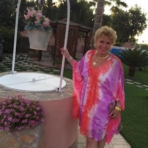 Meet your Posher, Rosey